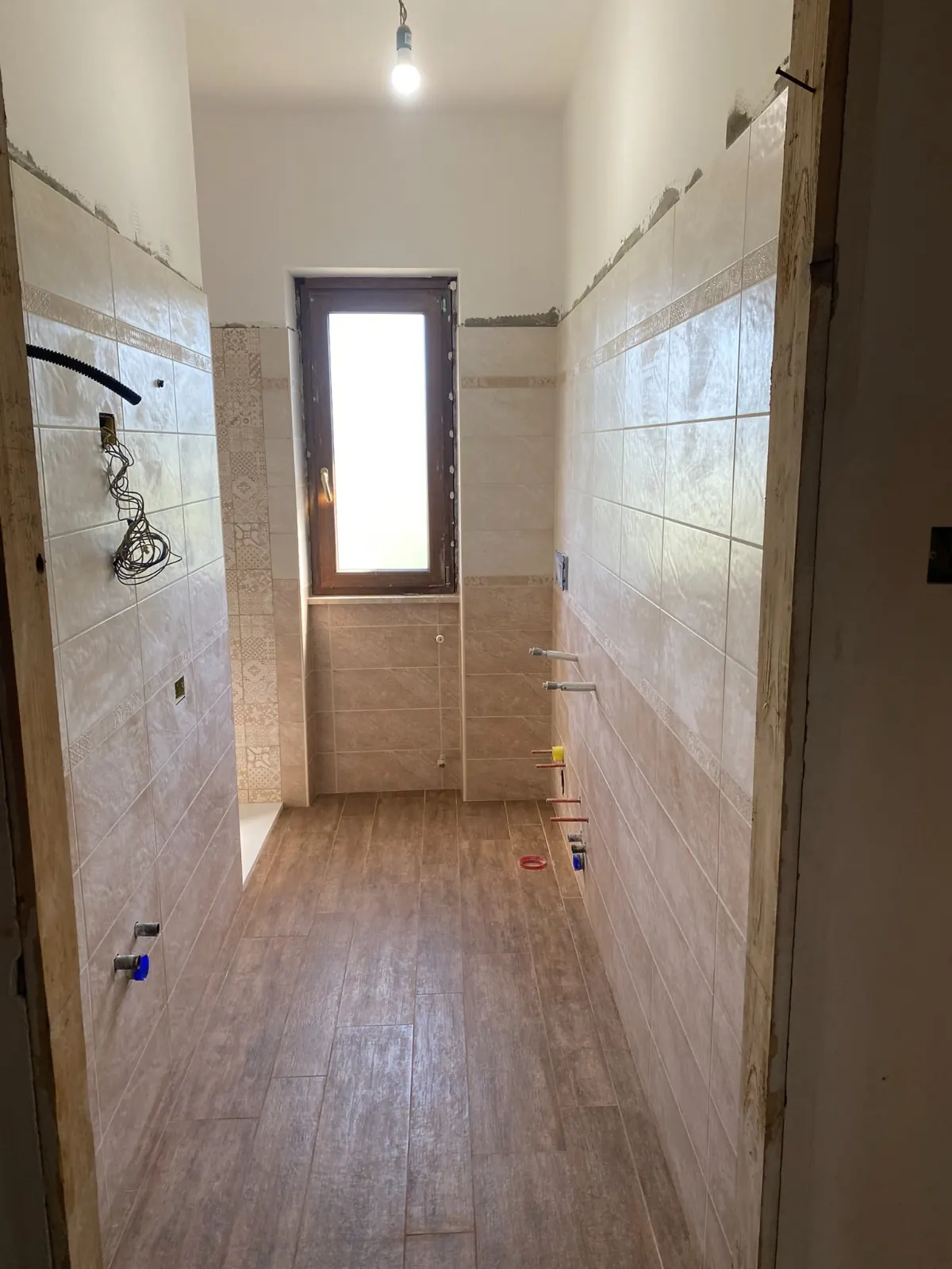 Impianti e rivestimenti bagno